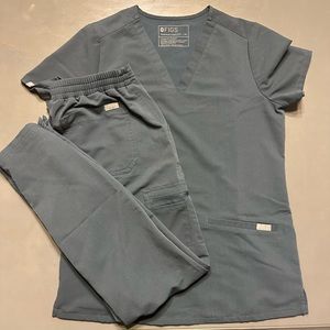 FIGS DUSTY BLUE SET